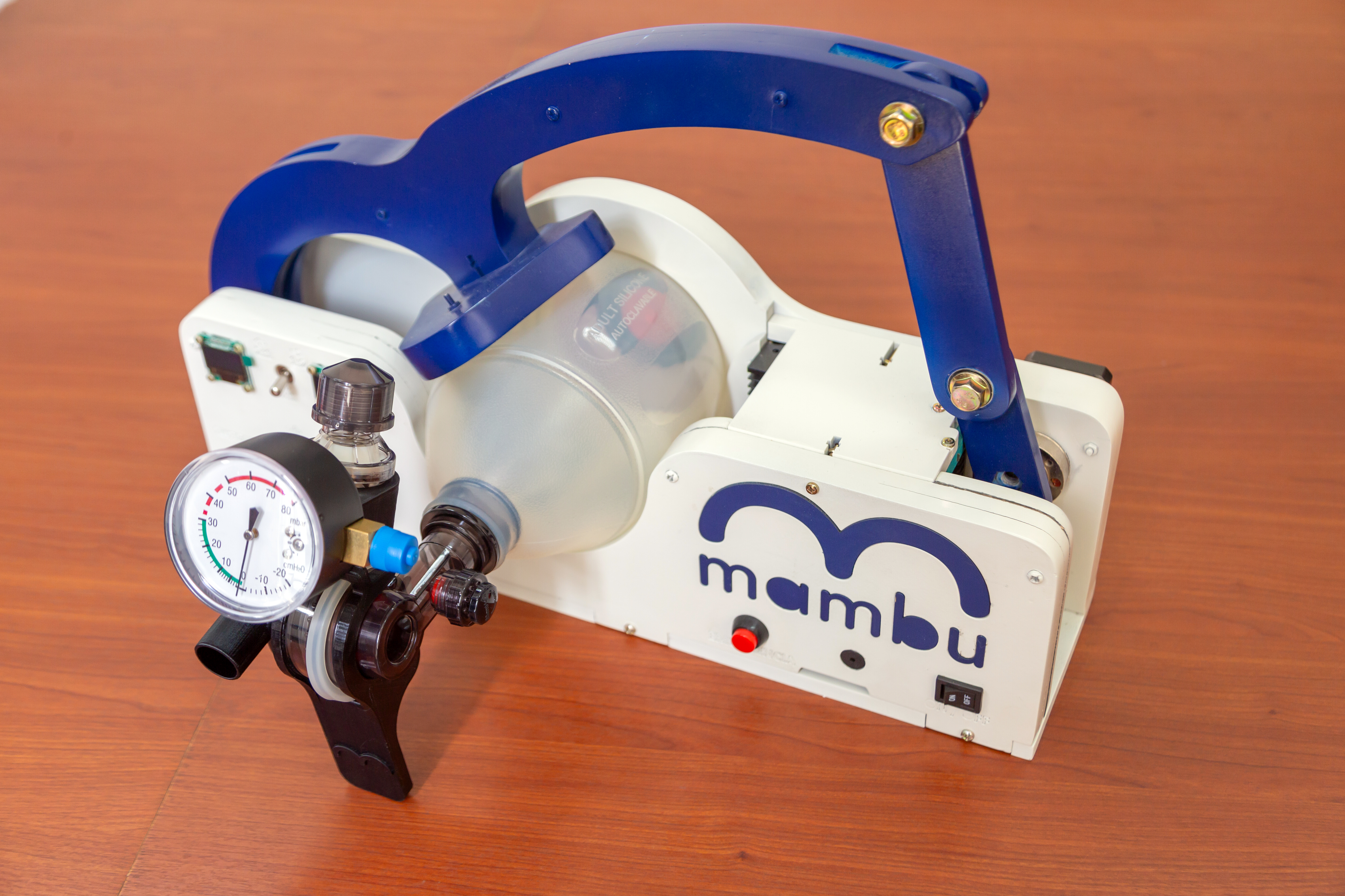 Das in Bolivien entwickelte und produzierte Beatmungsgerät Mambú.